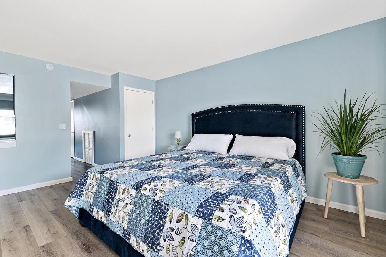 Blue View Inn Melbourne Shores Esterno foto